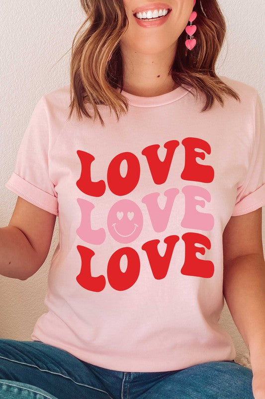 PLUS SIZE - LOVE LOVE LOVE HAPPY FACE GRAPHIC TEE