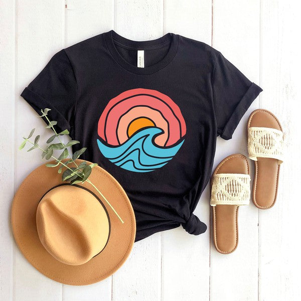 Ocean Circle Retro Short Sleeve Graphic Tee