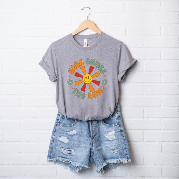 Here Comes The Sun Smiley Face Short Sleeve Tee