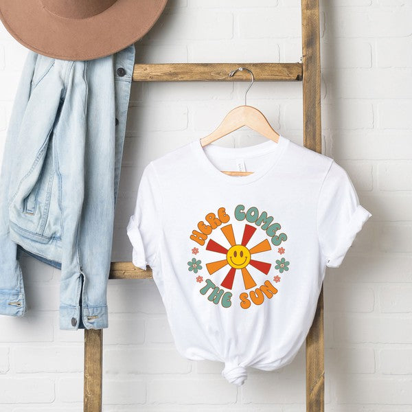 Here Comes The Sun Smiley Face Short Sleeve Tee