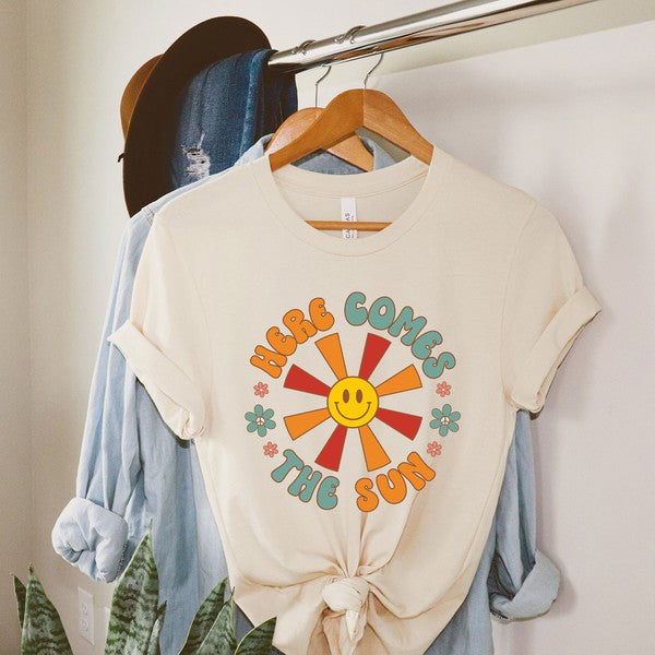 Here Comes The Sun Smiley Face Short Sleeve Tee