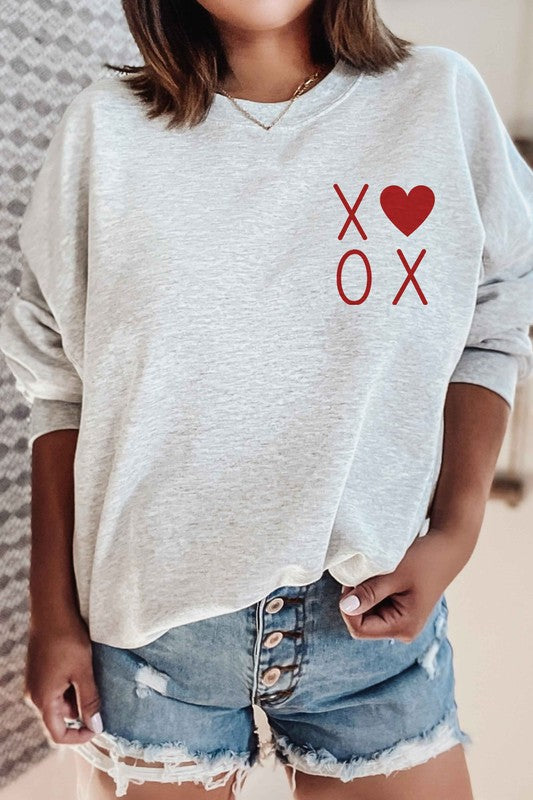 XOXO VALENTINES POCKET GRAPHIC SWEATSHIRT