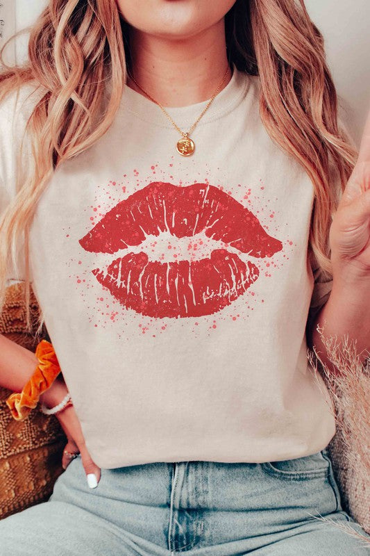 VALENTINE KISS Graphic T-Shirt