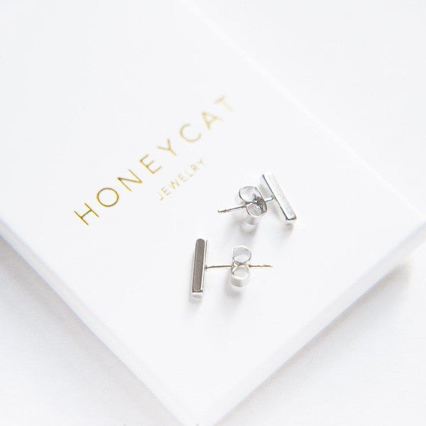 Middle Bar Earrings